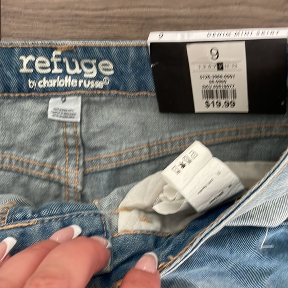 Jean skirt - Picture 2 of 2